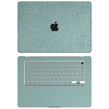 天青竹涛 Hibiscus MacBook skin AC coverage diagram. Shared material and installation illustration rendered on MacBook Air 15.3 M3-M5; actual cutouts follow the selected model. A lid and C inside; no B screen edge or D bottom. Device not included.