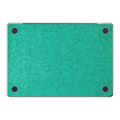 西湖苍兰 Hibiscus MacBook skin. D bottom material and colour illustration. MacBook Air 15.3 M3-M5 render used as a shared material and installation illustration; actual cutouts and included pieces follow the selected model and Coverage. Device not included.