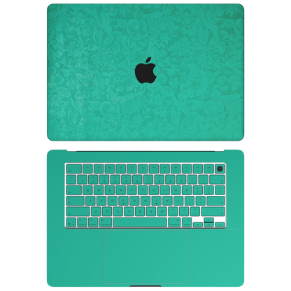 西湖苍兰 Hibiscus MacBook skin AC coverage diagram. Shared material and installation illustration rendered on MacBook Air 15.3 M3-M5; actual cutouts follow the selected model. A lid and C inside; no B screen edge or D bottom. Device not included.